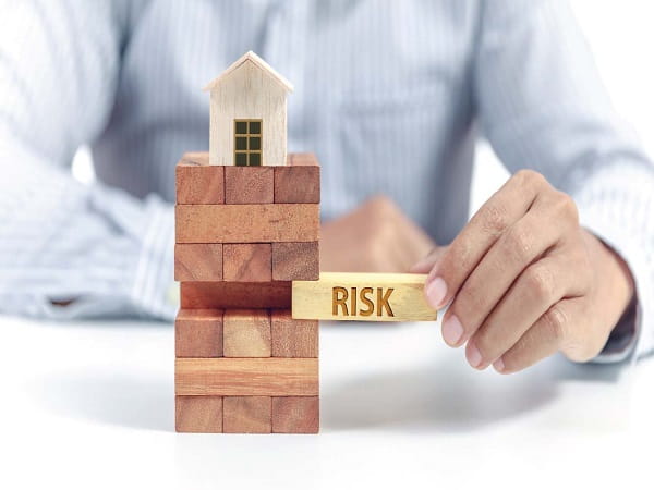 Cổ phiếu rủi ro là gì?