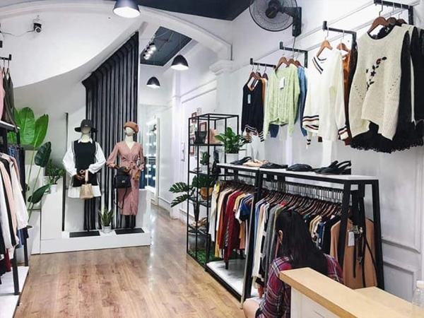Mở shop quần áo cần những gì?