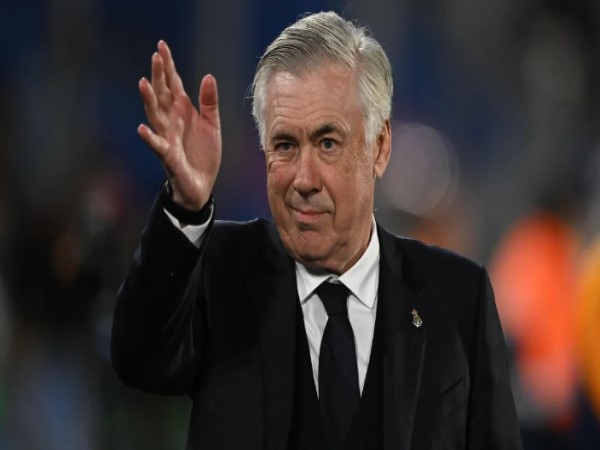 Tin BĐ: Neymar, Casemiro và Richarlison tái xuất Selecao