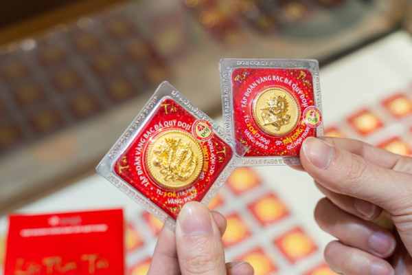 Lý giải việc mua vàng ngày vía Thần Tài có ý nghĩa gì?